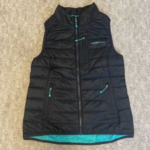 XS Vineyard Vines Puffer Jacket